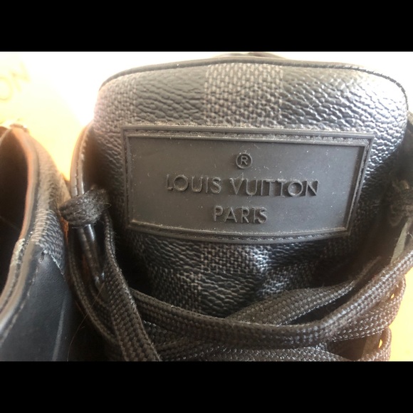 Louis Vuitton Men’s Sneakers - Picture 5 of 8